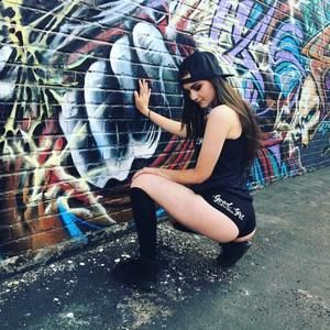 Meet your Posher, Rose